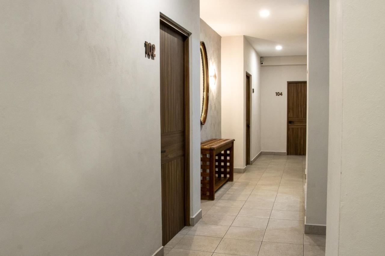 Hotel Del Carmen Zitacuaro Bagian luar foto